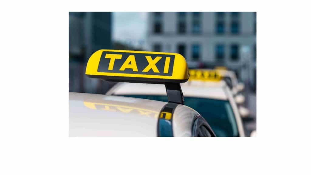 צריכים מונית הלוך חזור מחולון לנתב"ג?